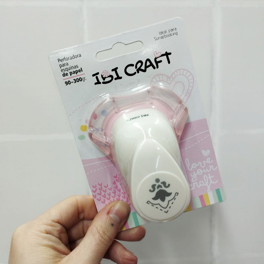 perforadora-para-esquinas-ibi-craft-lily-7735