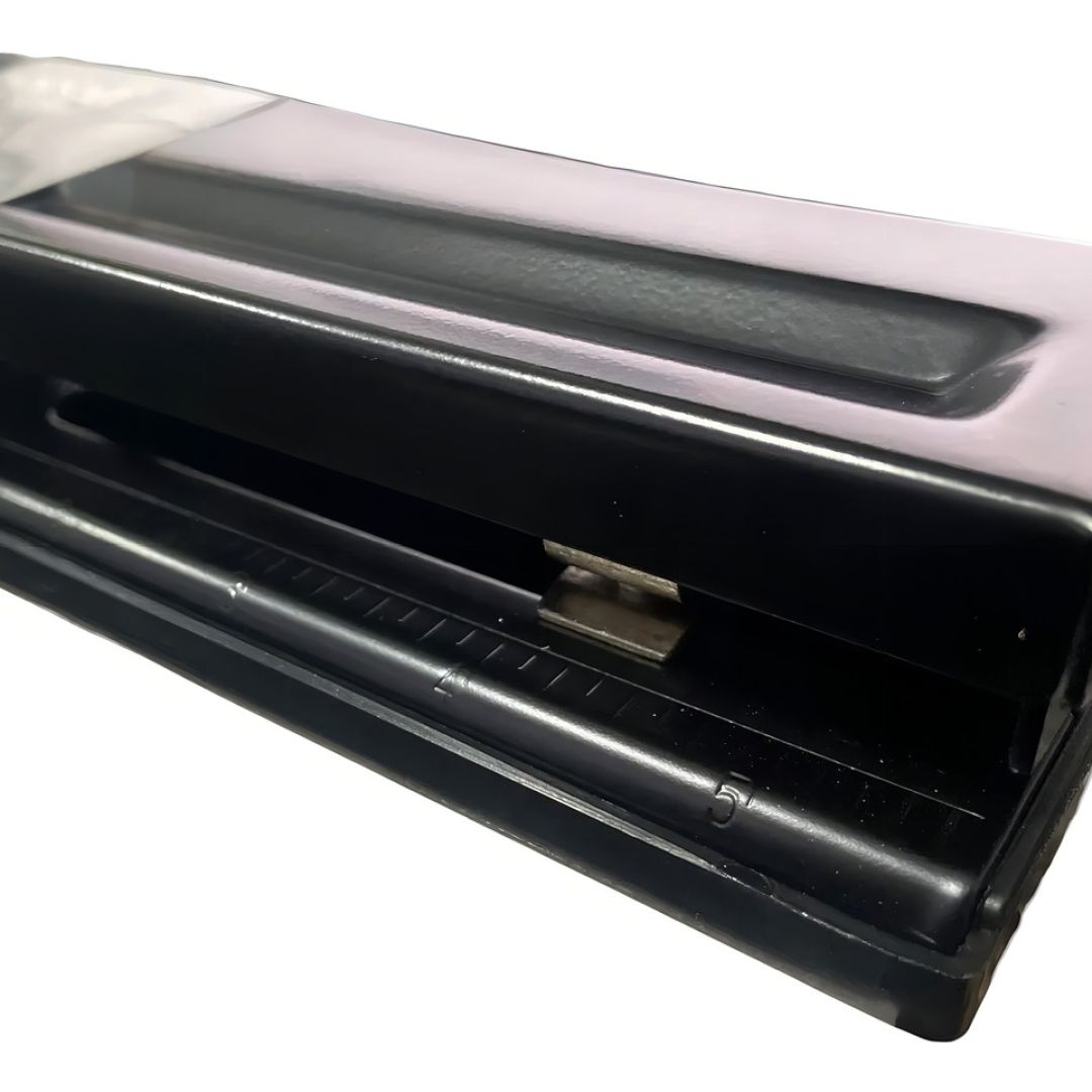 perforadora-punch-3-perforaciones-movibles-hasta-a4-hoobn-9454